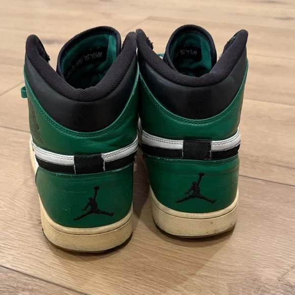 Air Jordan Black, Green and White High-Top Sneakers with Green Laces - Picture 3 of 15